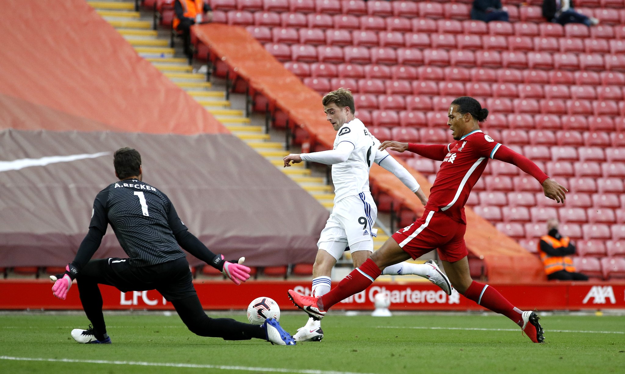 的淘汰赛更 的淘汰赛更